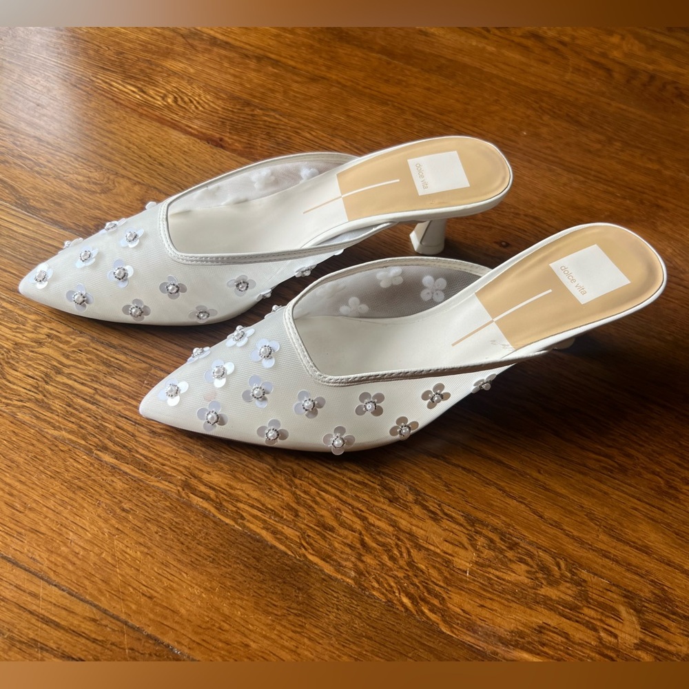 Dolce Vita Clara Pearl Heels True White Daisy Mesh - Picture 2 of 10